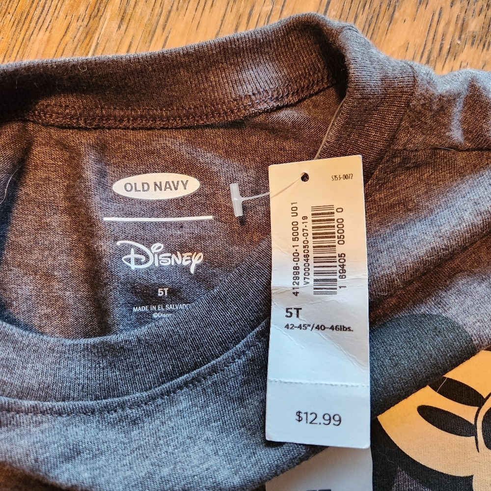 NWT Old Navy Disney Mickey Mouse & Friends Toddler Boys' T-Shirt - Size 5T - Picture 3 of 5